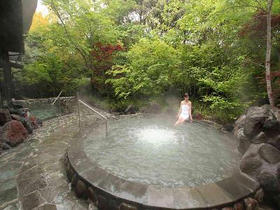 Open-air bath